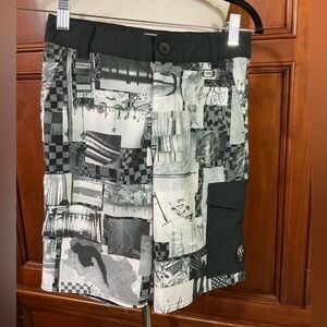 Vans Vanphibian Shorts Boys Size 10 Gray Black White Compilation Picture Design